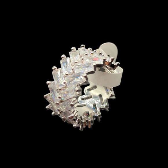 Sz-10 14K White Gold Finish Baguette CZ Ring. - Picture 8 of 8